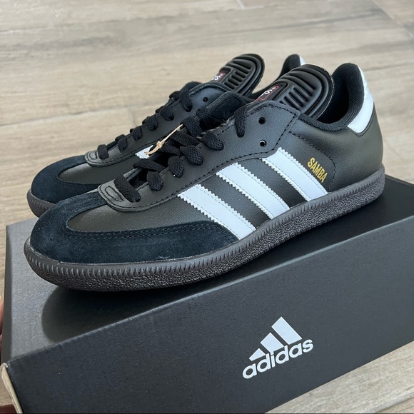 adidas Other - Adidas Samba Classic